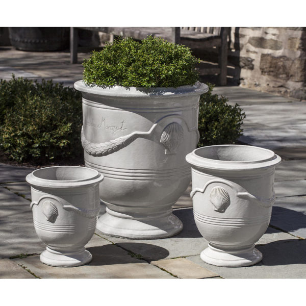 Kinsey Garden Decor ceramic Cote D’Azur Urns Cream