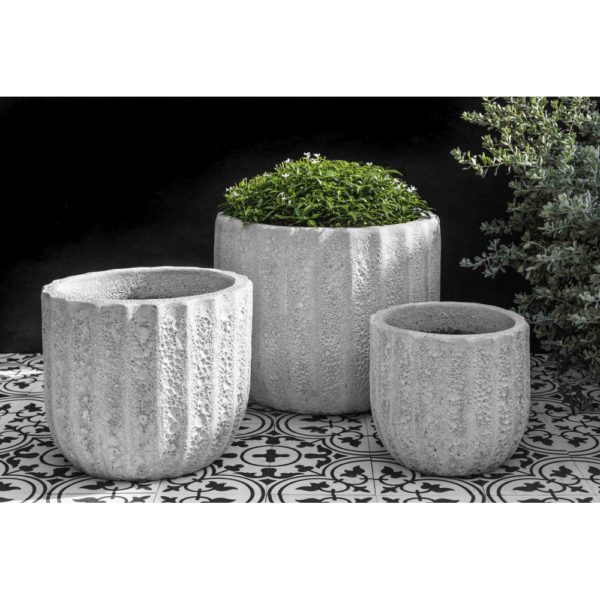 Kinsey Garden Decor Maris Planter White Coral