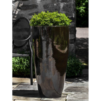 Kinsey Garden Decor Rioja Planter Cola