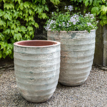 Kinsey Garden Decor Sistina Planter Vicolo Terra