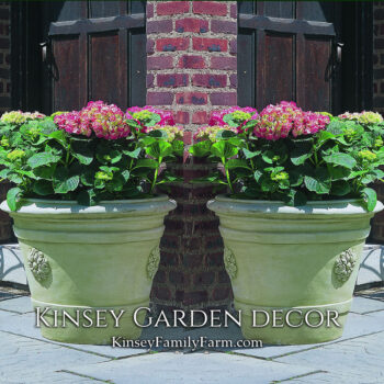 Kinsey Garden Decor Certosa Medallion Large Outdoor Planters