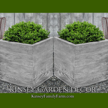 https://www.kinseyfamilyfarm.com/s/wp-content/uploads/planters-stone/Chenes-Brut-Square-Large-Planters-350x350.jpg