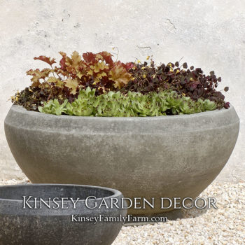 Kinsey Garden Decor Giulia Large Planter