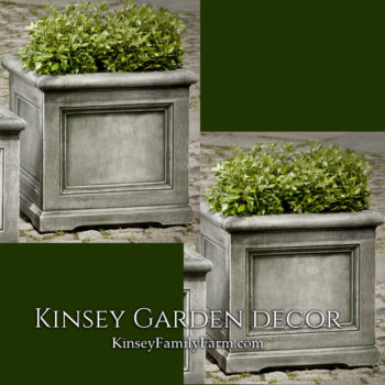 Kinsey Garden Decor Orleans large Planter set