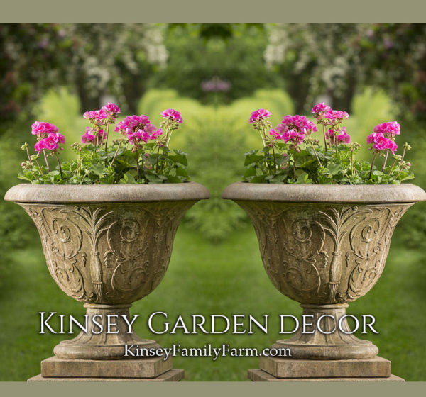 Kinsey Garden Decor Palais Arabesque Urn set