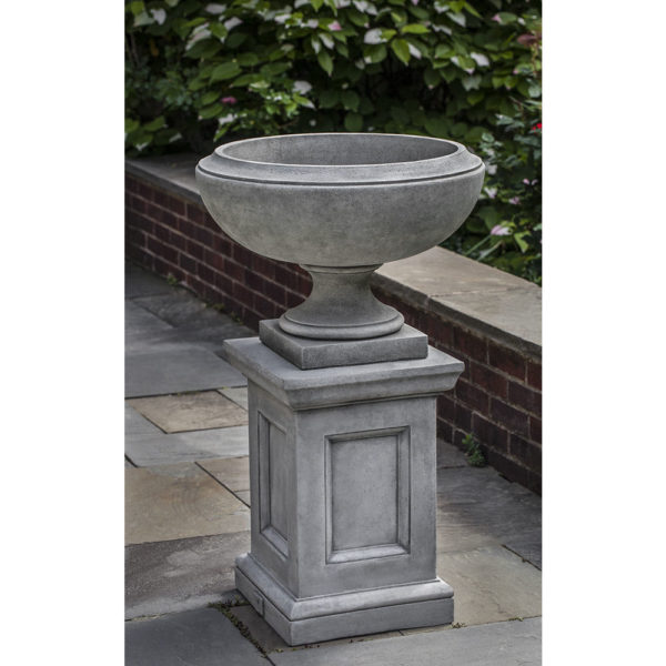 Kinsey Garden Decor Jensen Urn Planter