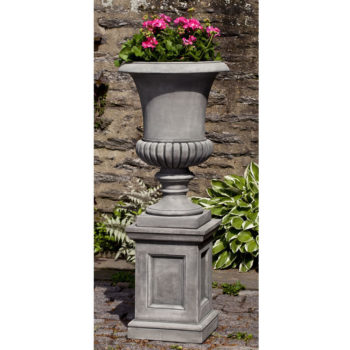 Kinsey Garden Decor Kent Urn Planter