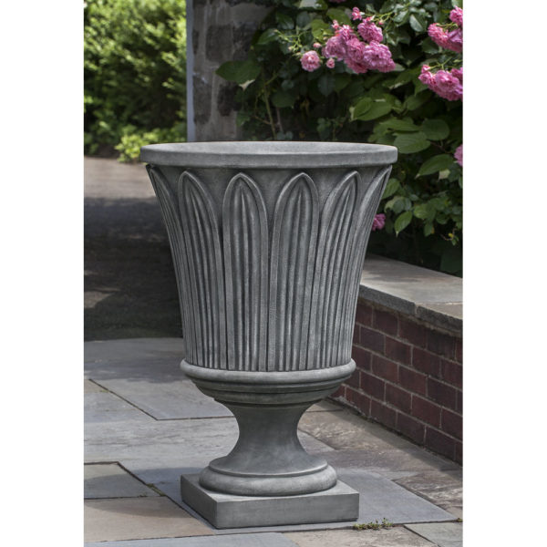 Kinsey Garden Decor Las Palmas Urn Planter