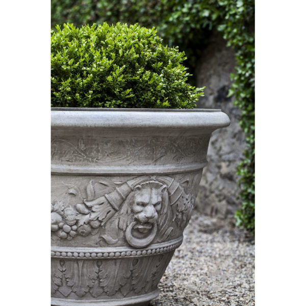 Kinsey Garden Decor Planter Rosecliff