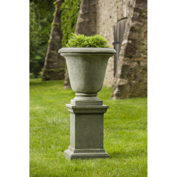 Kinsey Garden Decor Planter Rustic Hampton Urn pedestal