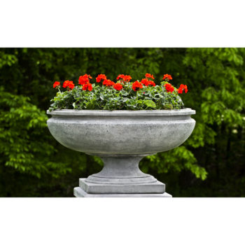 Kinsey Garden Decor St. Louis Planter