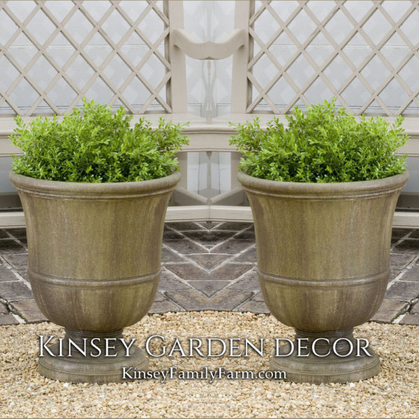 Kinsey Garden Decor Planter Williamsburg Orangery Urn