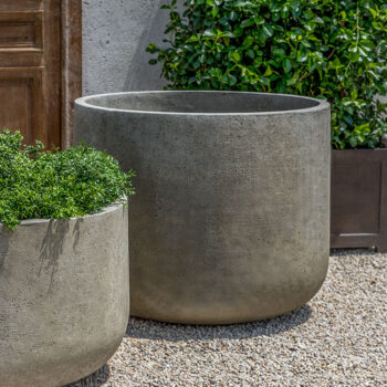 Kinsey Garden Decor Tribeca Planter XL