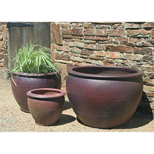 Kinsey Garden Decor Tron Cao Earthenware